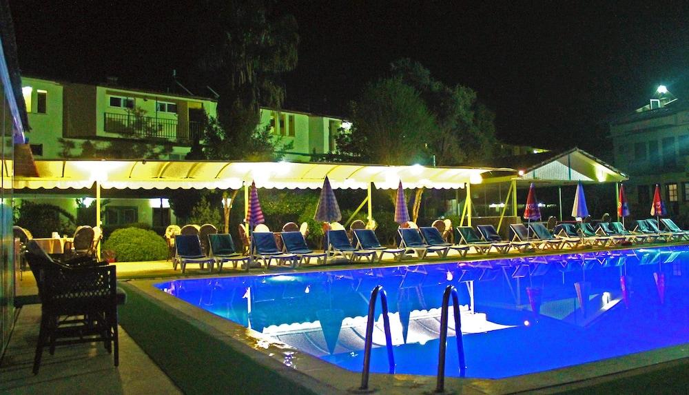 Carmina Hotel Ölüdeniz Exterior foto